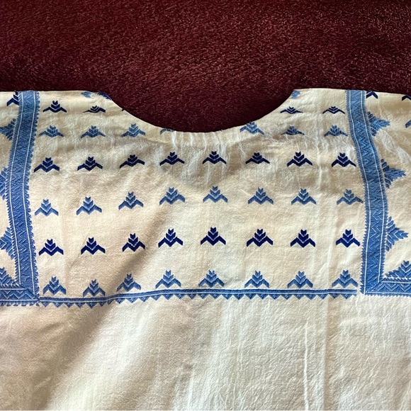 Original “jisti” hand embroidered tunic by Gohar Sajad of Pakistan. Pure cotton - Picture 2 of 7